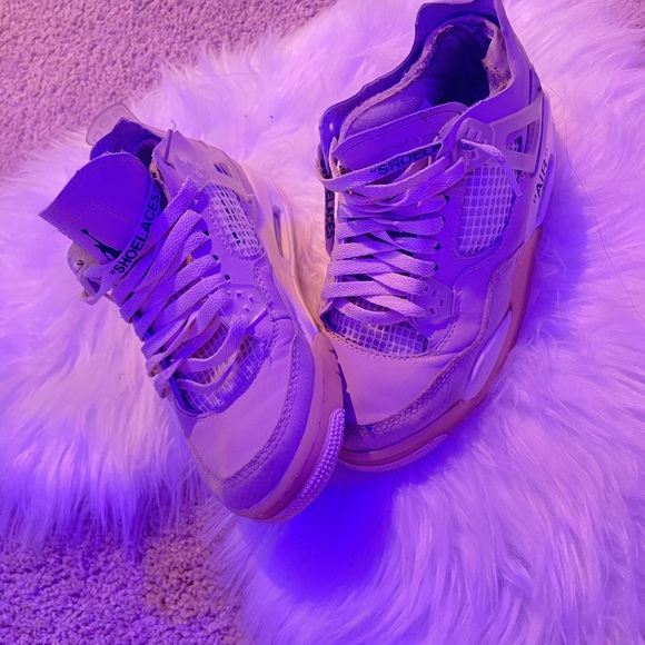 Jordan Cream and White Sneakers - Picture 2 of 2